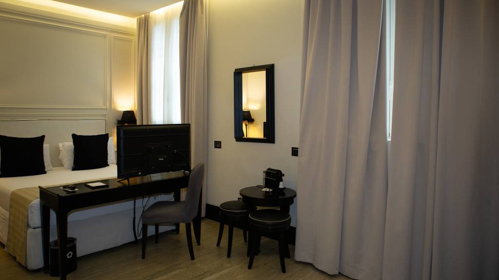 Guest-House-Profumo-Maison-Colosseo-Roma-Camera-Superior-MG-0300