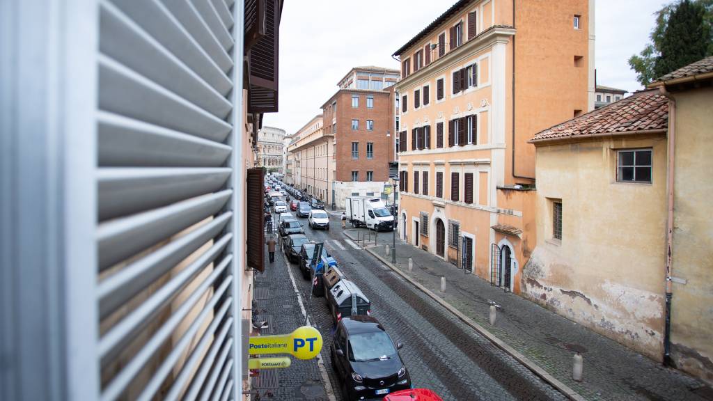 Guest-House-Profumo-Maison-Colosseo-Roma-Vista-MRC0001