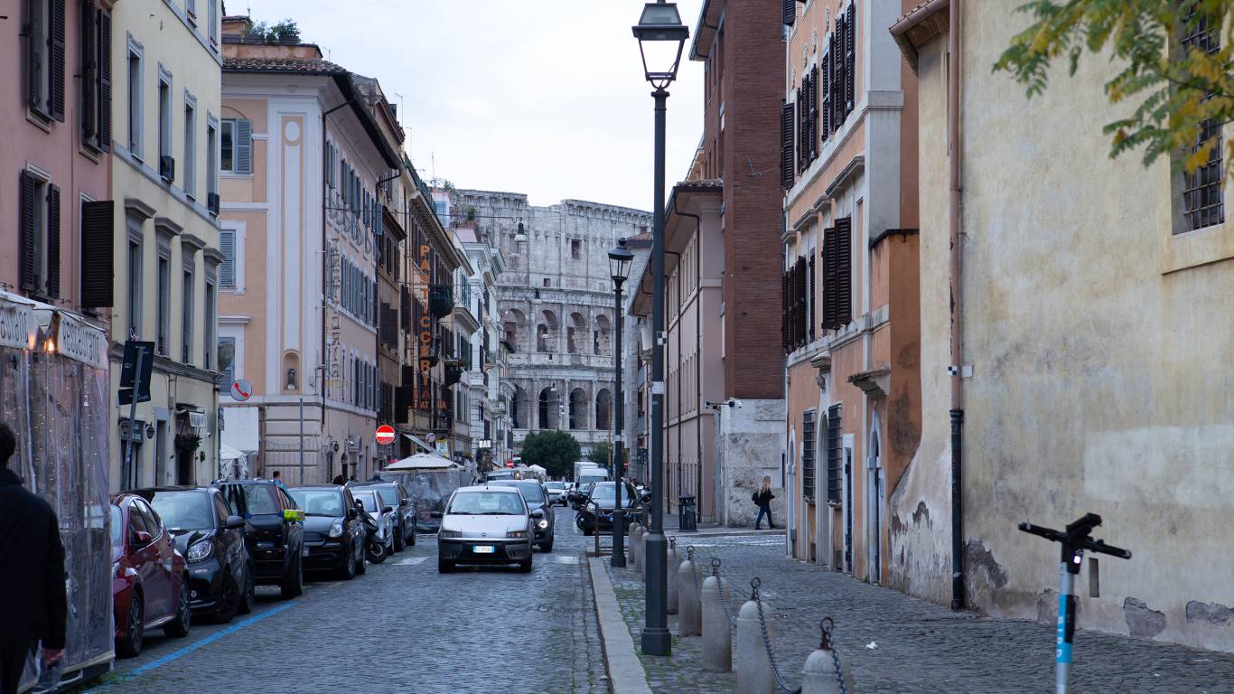 Guest-House-Profumo-Maison-Colosseo-Roma-Esterno-MG-0291
